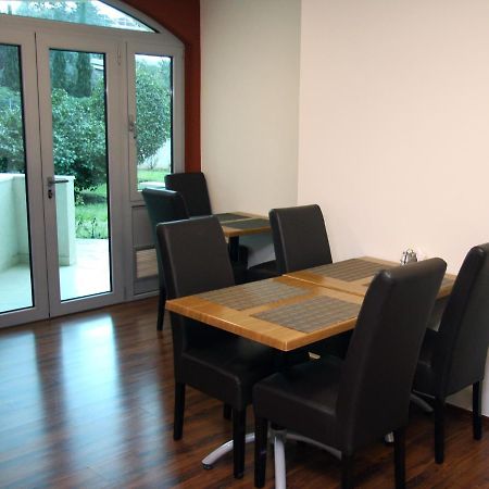 Petrovac Vila V Lux Apartments المظهر الخارجي الصورة