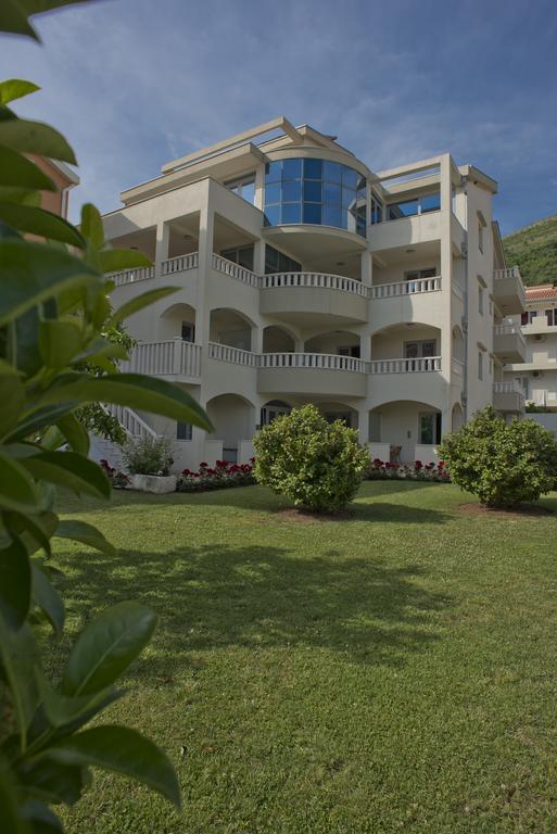 Petrovac Vila V Lux Apartments المظهر الخارجي الصورة