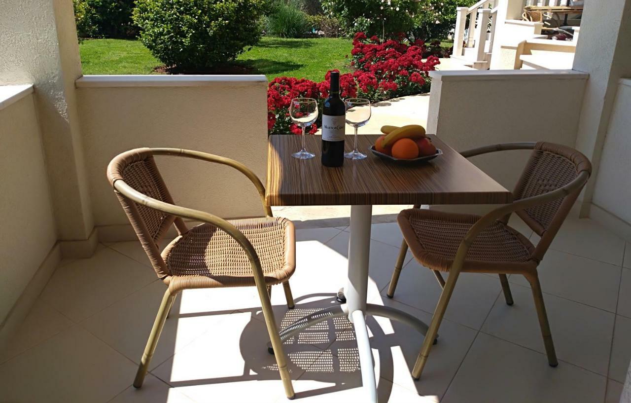 Petrovac Vila V Lux Apartments المظهر الخارجي الصورة